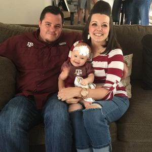 Meet your Posher, Monique